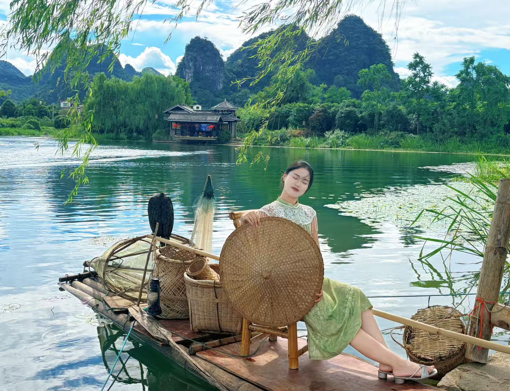 縮圖：晓敏带大家打卡鸬鹚竹筏